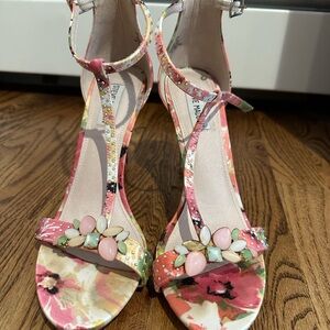 Steve Madden Women's Floral Pink Sandals